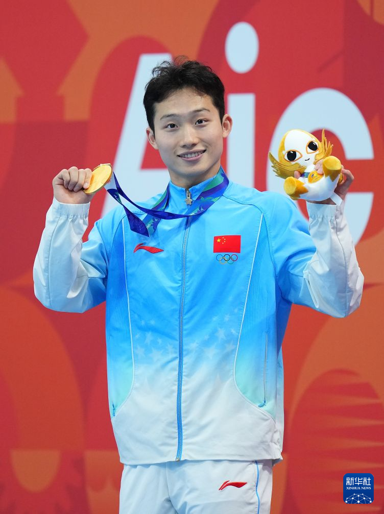 巨资打造线上真钱娱乐游戏。详情图